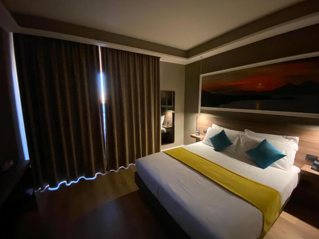 7Th Floor Suite Nápoly Kültér fotó