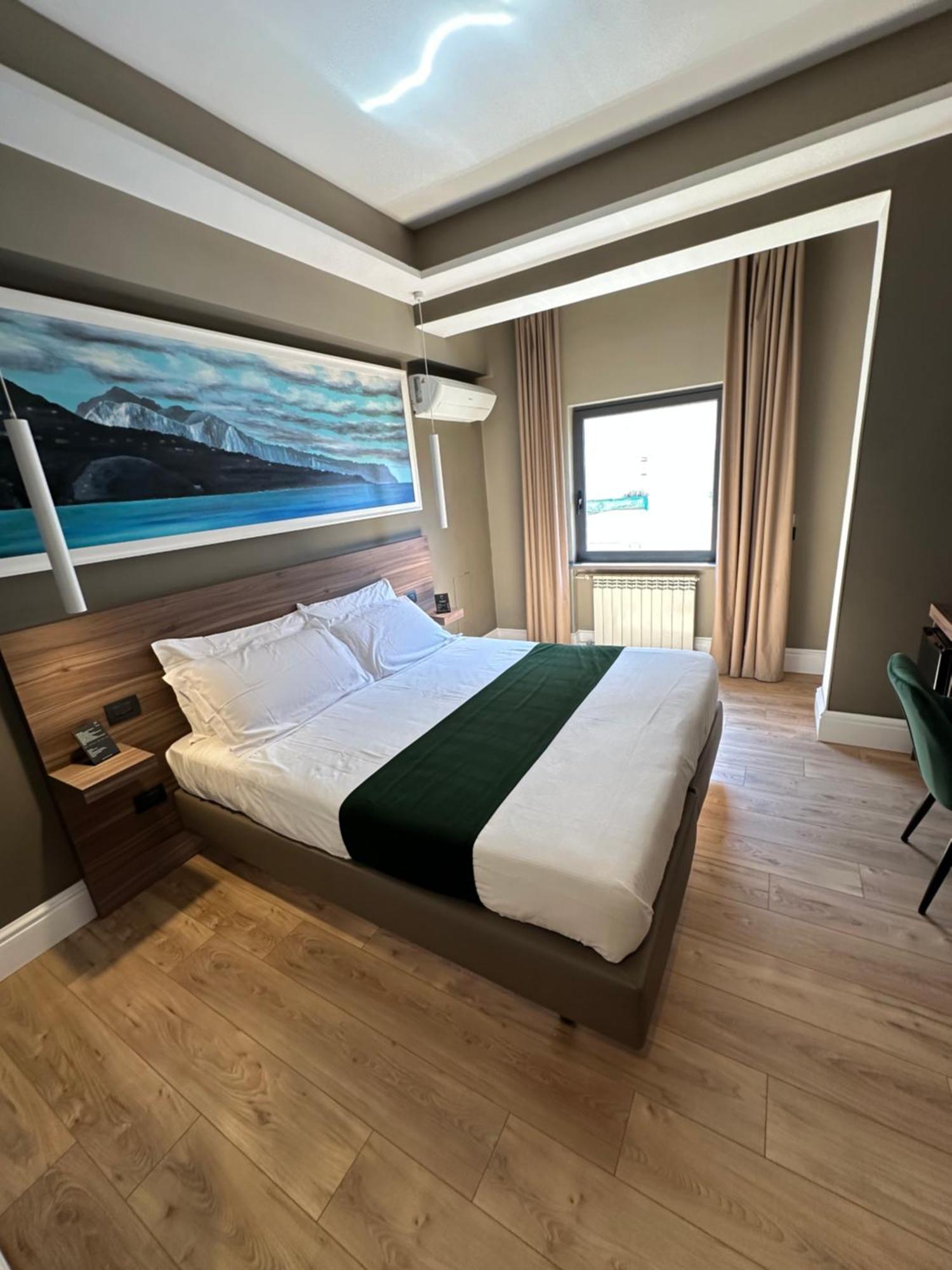 7Th Floor Suite Nápoly Kültér fotó