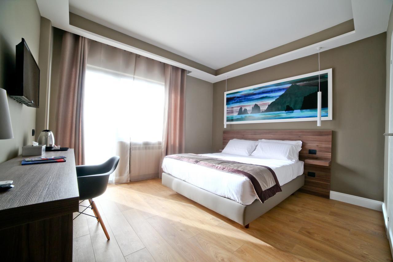 7Th Floor Suite Nápoly Kültér fotó