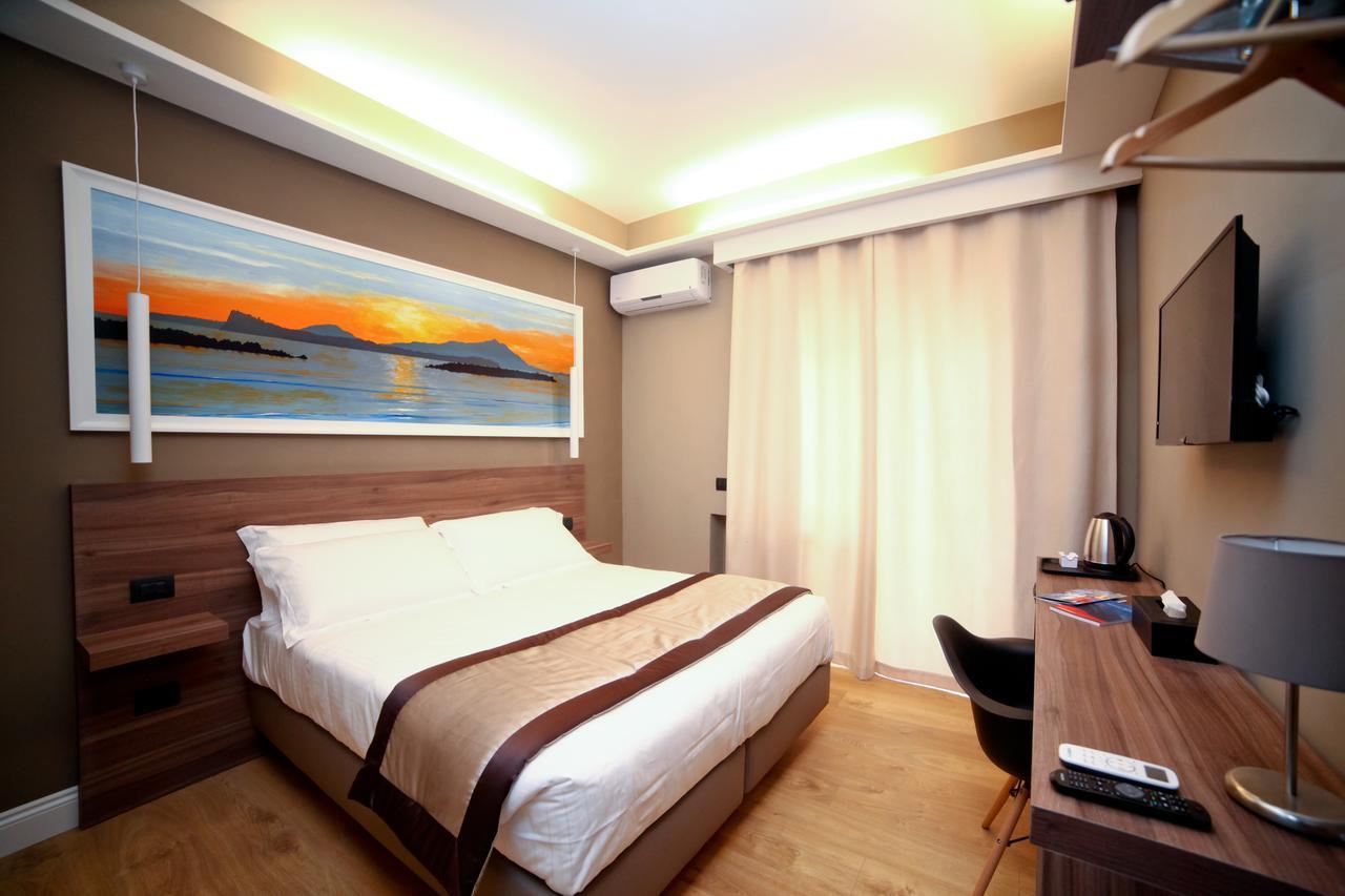 7Th Floor Suite Nápoly Kültér fotó